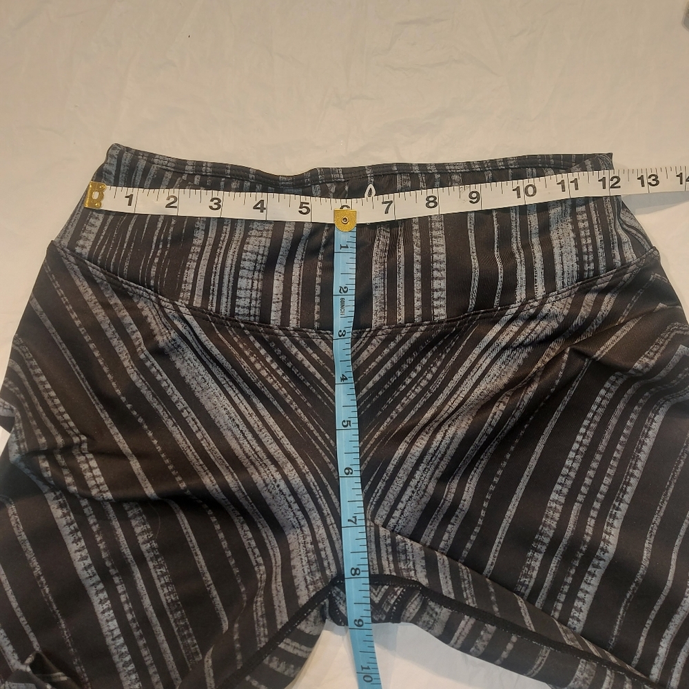 prAna Roxanne capris - Picture 4 of 7